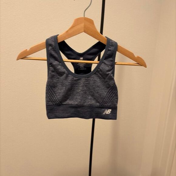 New Balance Sweaters - New Balance Women's Heathered Navy Blue Racerback Sports Bra Size Small